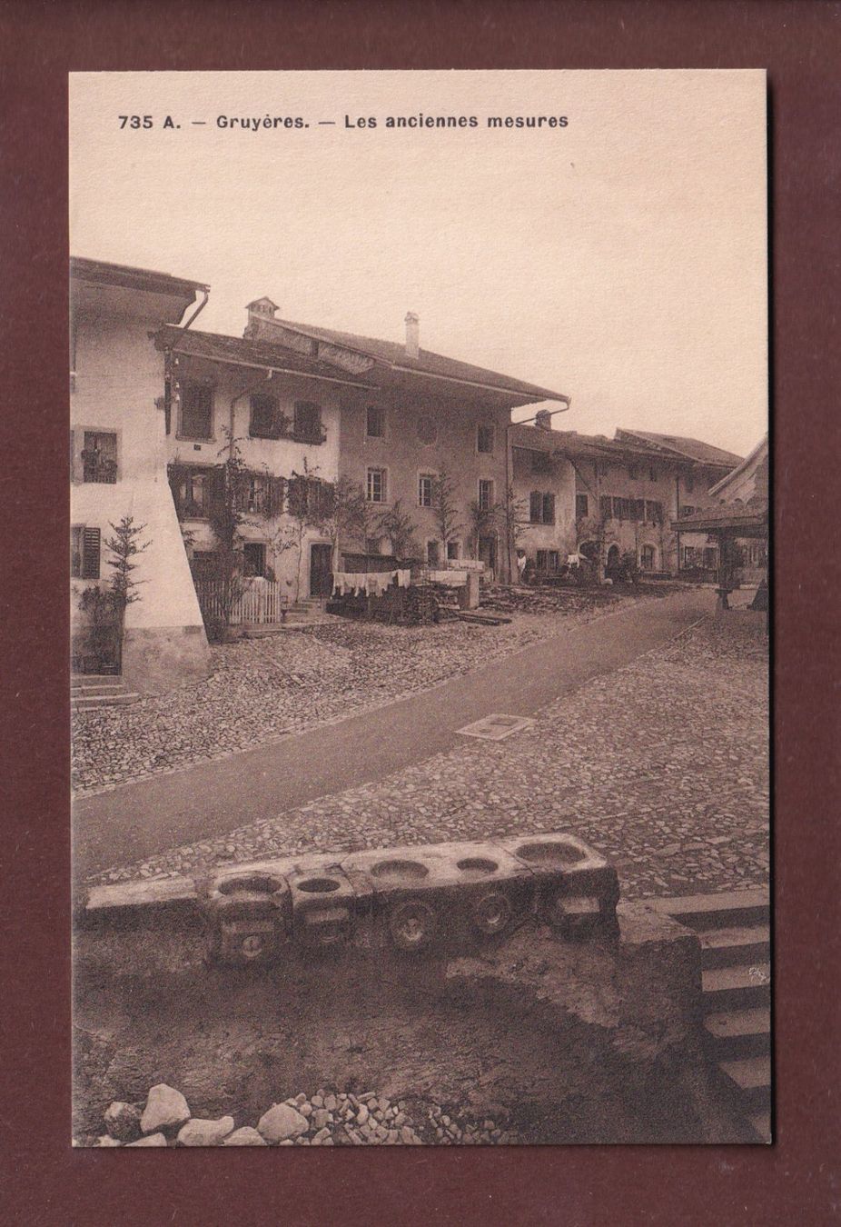 Cartoline postali: GRUYERES - Anciennes mesures – Usato da Pully venduto da nicecards