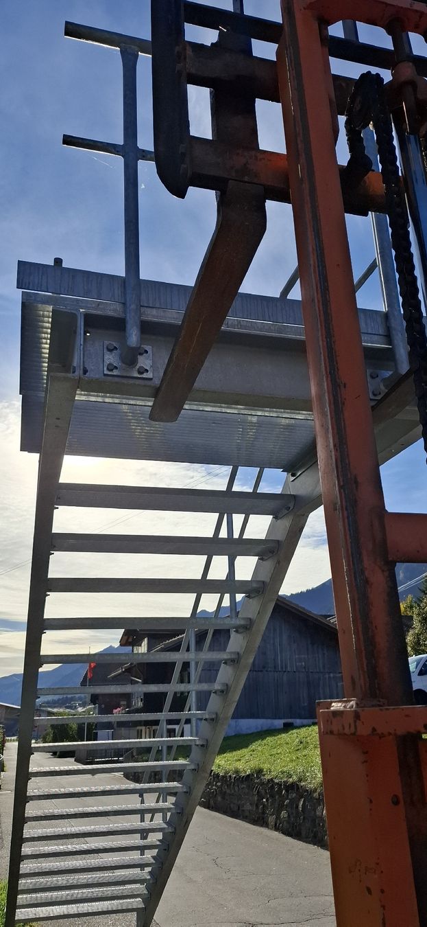 Scale: Treppe mit Podest und Geländer – Usato da Reichenbach i. K. venduto da Wskorpion 5