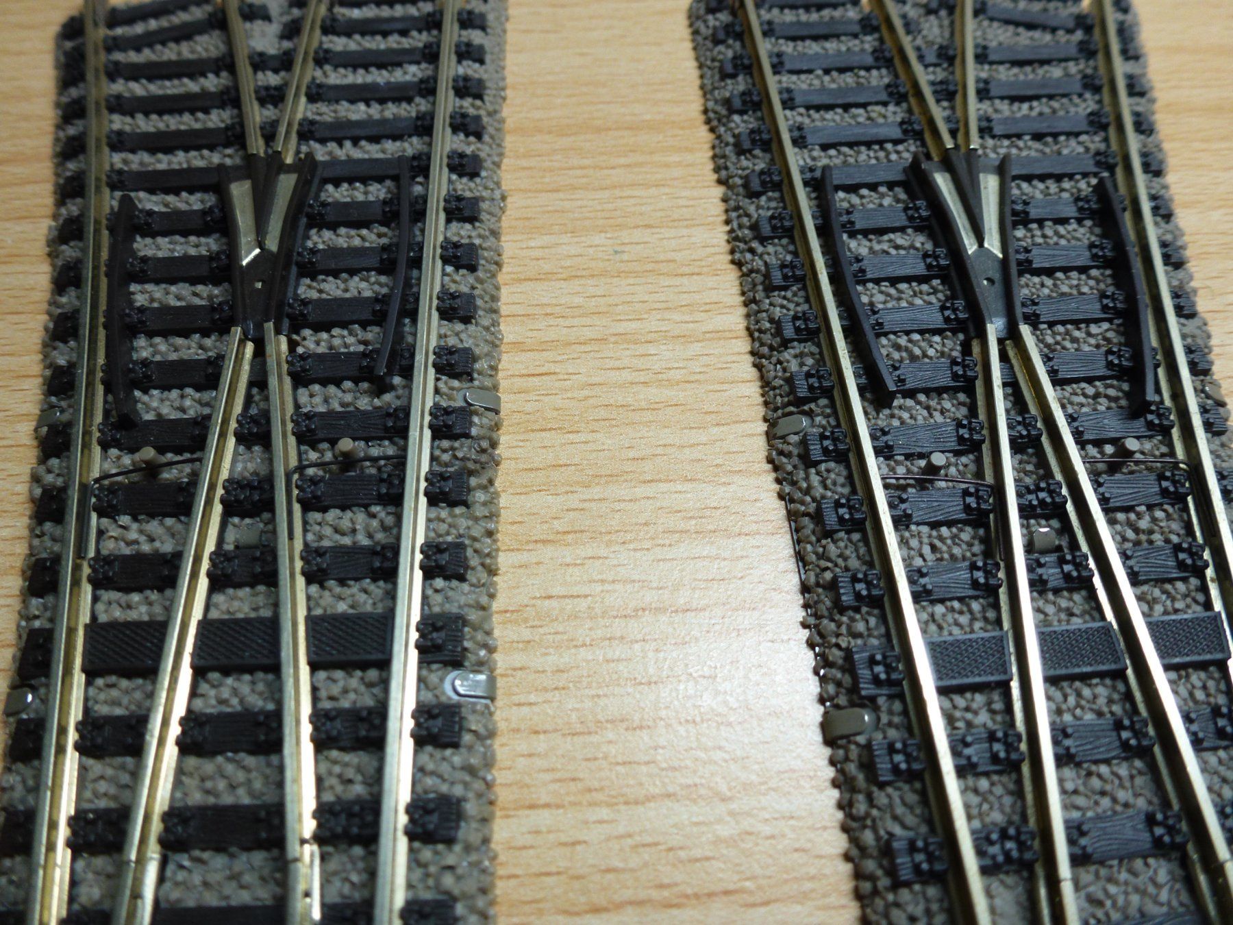Fleischmann Modelleisenbahnen: Fleischmann H0 Profigleis Weichenset 6140 Links und rechts – Gebraucht aus Hombrechtikon von Se9 5