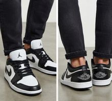 Baskets Air Jordan 1 Low noires et blanches taille 44.5 neuf