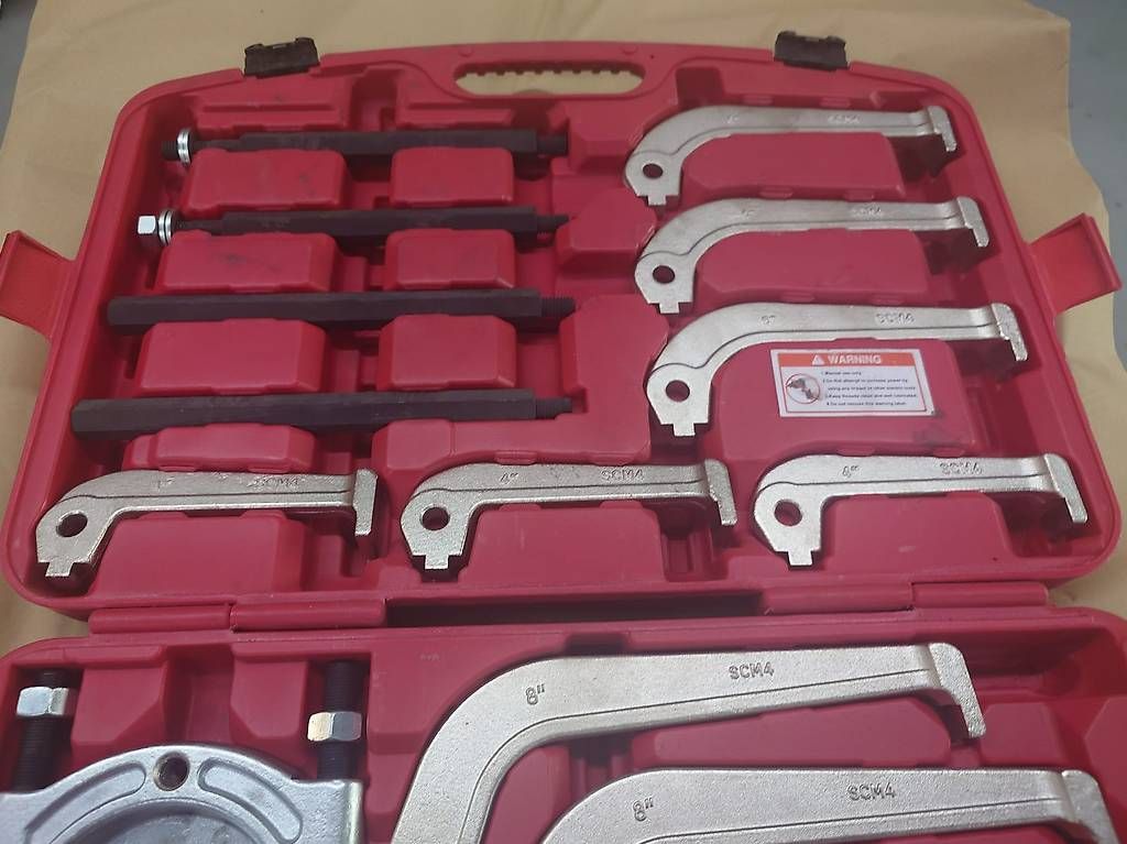 Tutti gli attrezzi: Lagerabziehset – Usato da Sarnen venduto da CarrSan 1