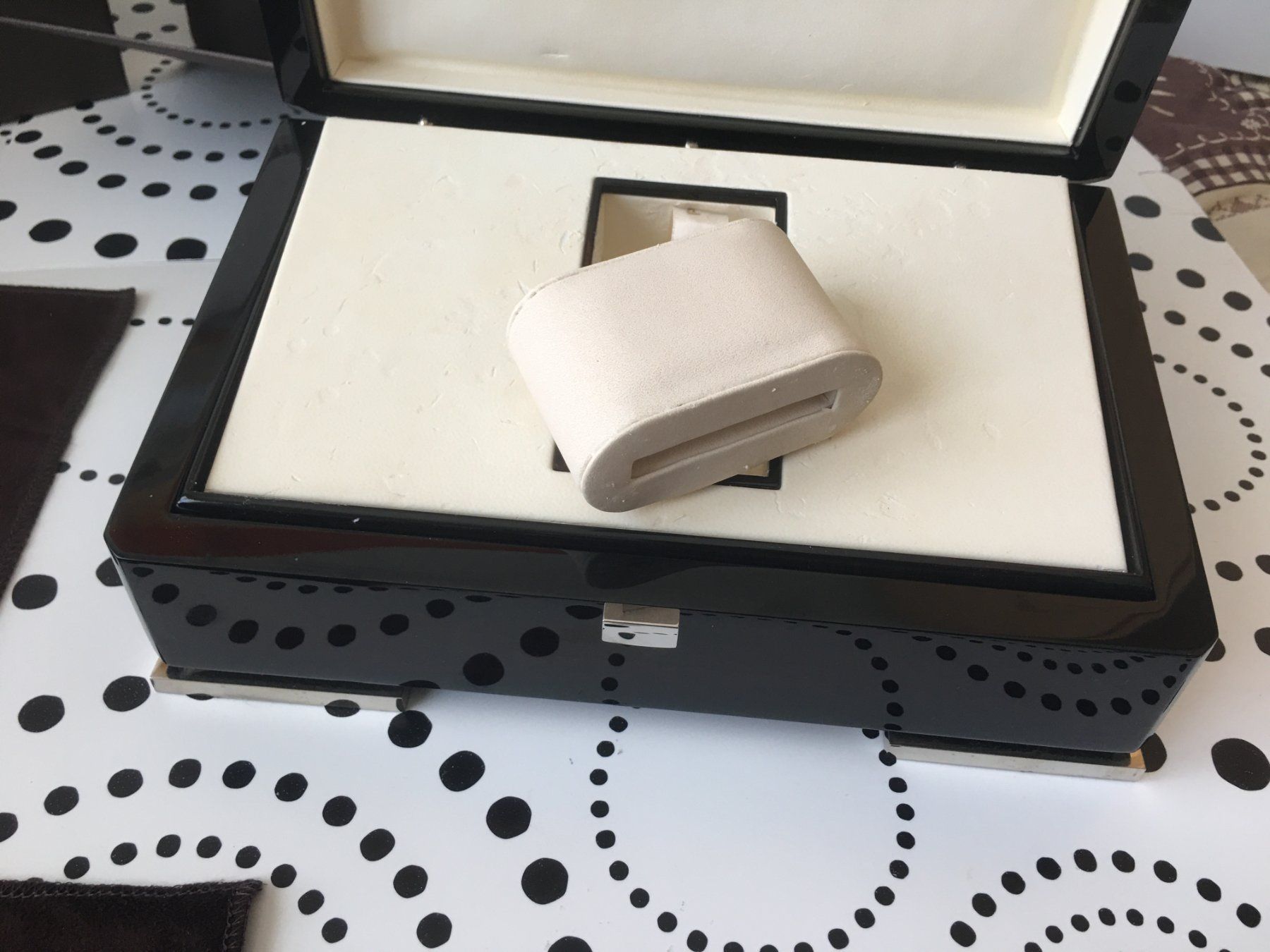 Patek Philippe Scatole porta orologi: PATEK PHILIPPE ORIGINAL - WATCH CASE BOX ECRIN SCHACHTEL !!! – Usato da Epalinges venduto da dream-watch 5