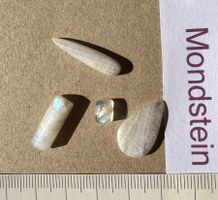 Mondstein Cabochon. "mit Feuer" top schön   4 Stk   UNIKATE