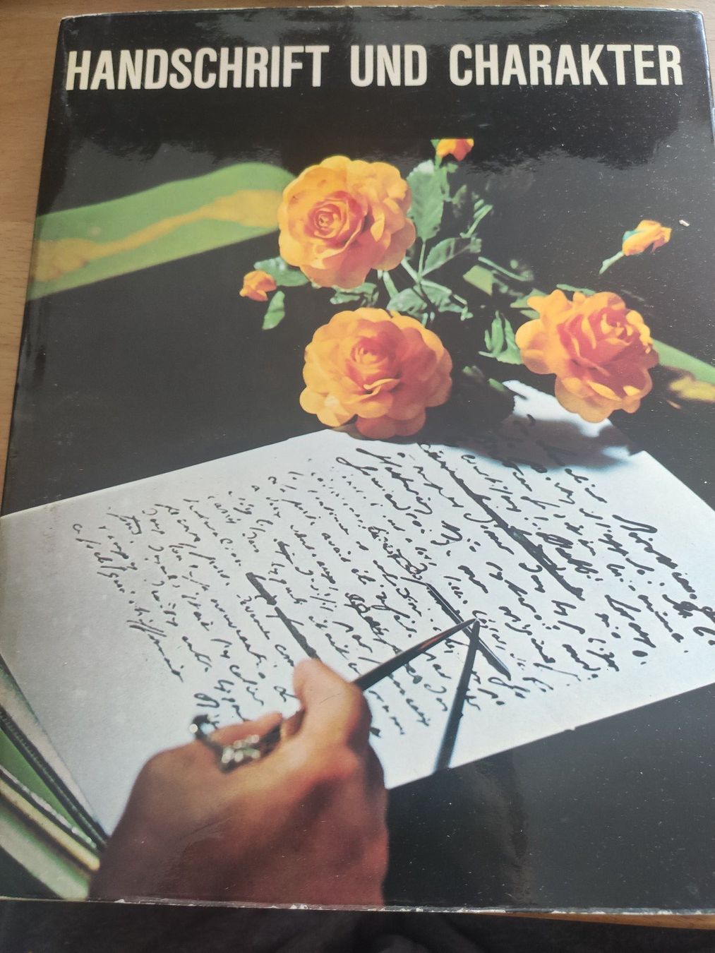 Bücher: Handschrift und charakter, Monique Le Guen – Gebraucht aus Zürich von typish