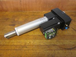 Linearantrieb MecVel mit Schrittmotor