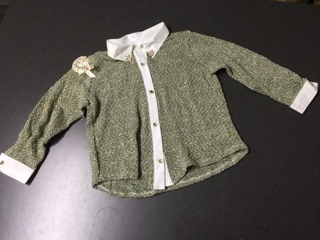 Lotti & Set di vestiti: Kleiderpaket 25 Teile Mädchen Grösse 98 / 104 – Usato da Emmen venduto da Aribini 3