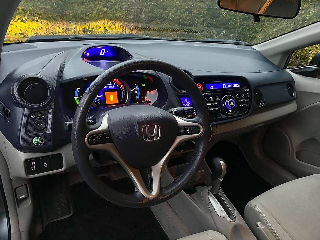 Autos: HONDA INSIGHT – D'occasion à Wald ZH par dan_968t 3