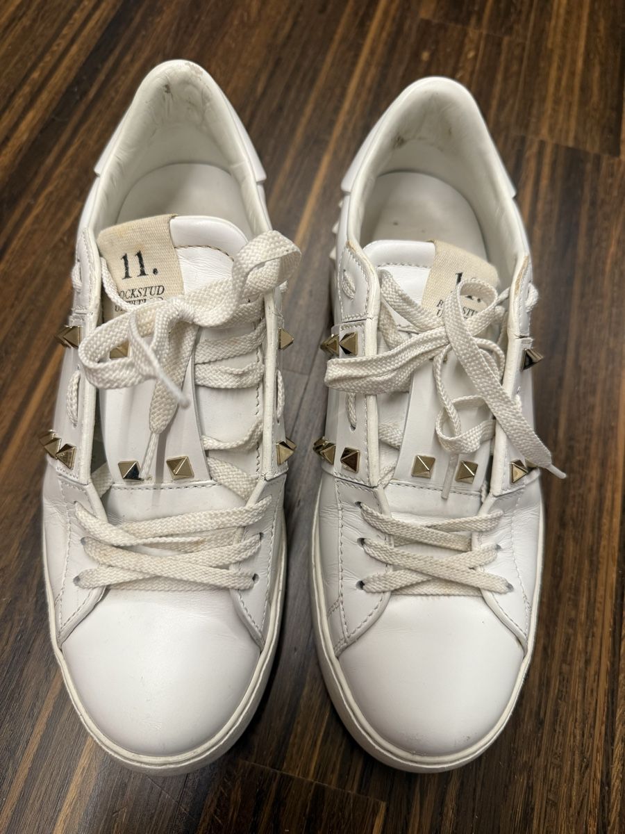 Valentino Scarpe da donna: Valentino Garavani Sneaker Rockstud, Gr. 39 – Usato da Zollikon venduto da snowflake10- 1
