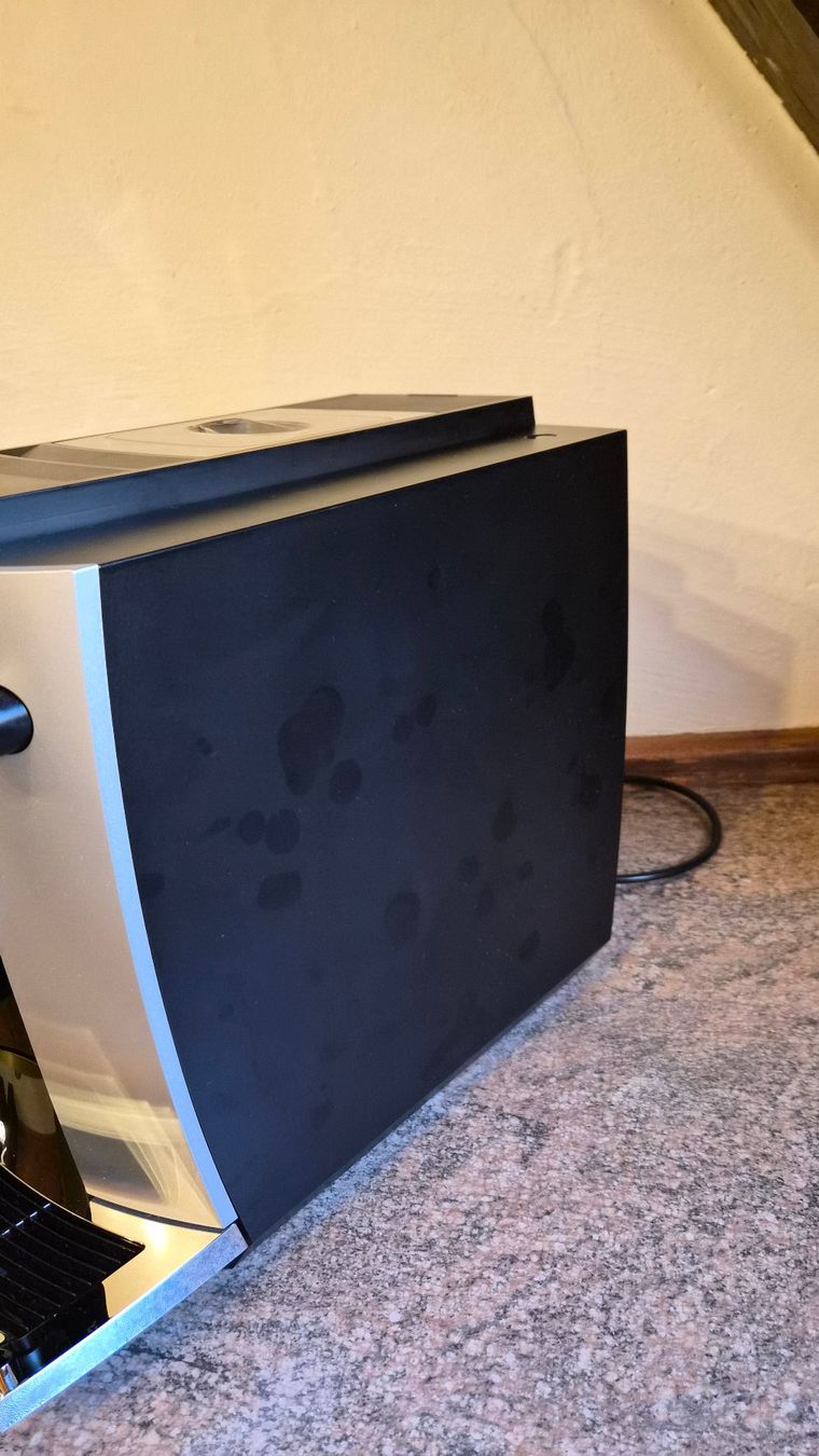Jura Macchine per caffè & Macchine per espresso: Jura E4 – Usato da Oensingen venduto da chefkoch123 2