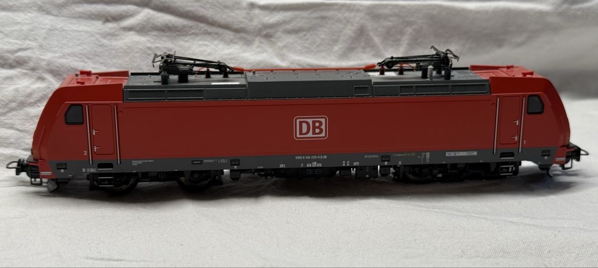 Piko Modelleisenbahnen: Modellbahn E-Lok BR 145 DB Spur H0 – Gebraucht aus Spiez von Randalthor 1