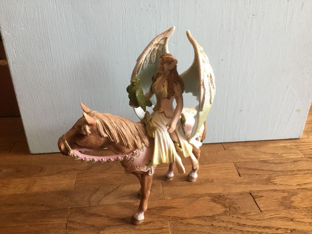  SCHLEICH Elfe mit Pferd (Gebraucht) in Wichtrach für CHF 5 – mit 