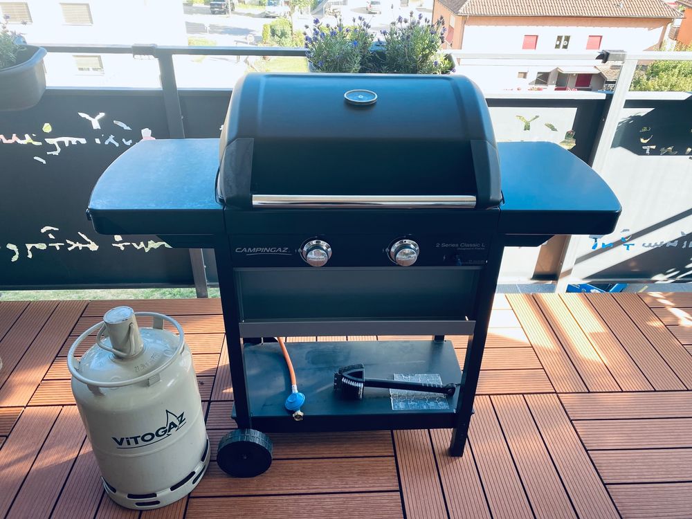 Grill Campingaz wie neu mit volle Gasflasche Kaufen auf Ricardo