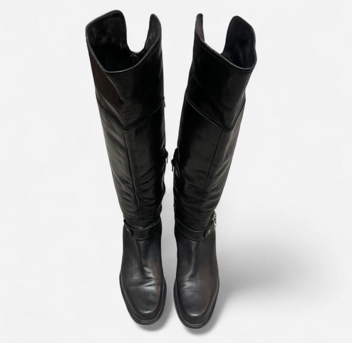 Esprit Scarpe da donna: Schwarze Lederstiefel von Esprit, Grösse 38 – Usato da Watt venduto da Ene.kro 1