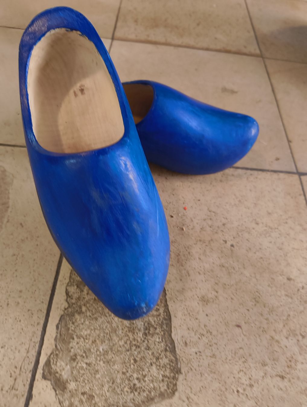 Scarpe per ragazzi: Zoggeli, Holzschuhe, Grösse 31, blau – Usato da Basel venduto da Andriinnn 4