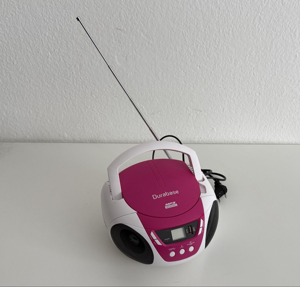 Lecteur multimedia & Streamer: CD Player portable – D'occasion à Gerlafingen par sternrose