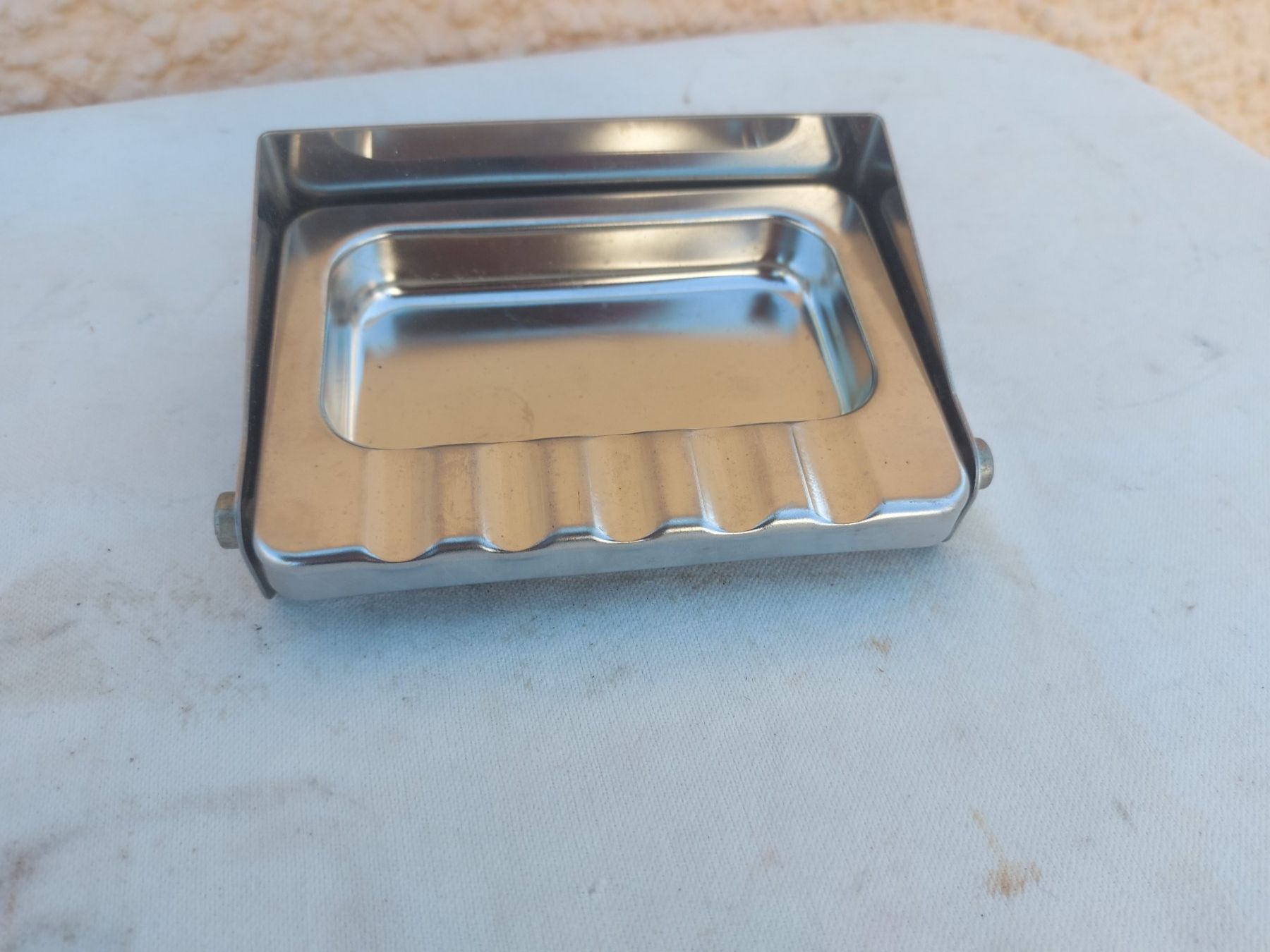 Aschenbecher: Aschenbecher Metall glänzend Klappbar – Neu und originalverpackt aus Rheinau von profitronic.shop