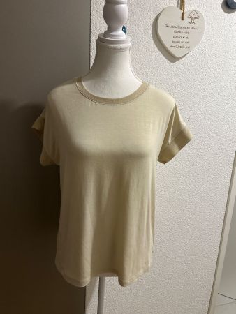 Damen T-Shirt beige mit Goldrand von New Collection