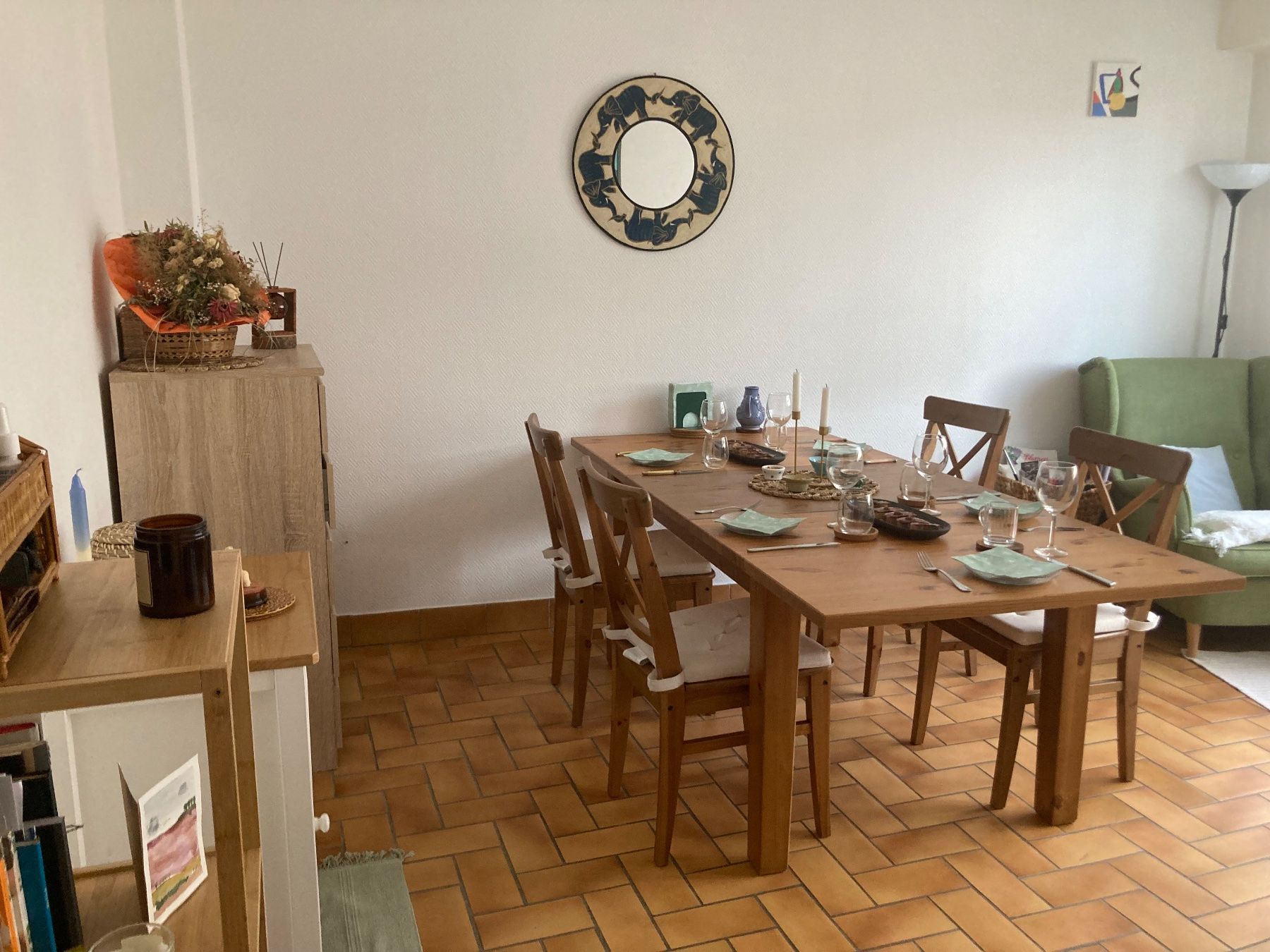 Ikea Set di tavolo e panche: Holz Tisch + 4 Stühle – Usato da St. Gallen venduto da irynchen 1