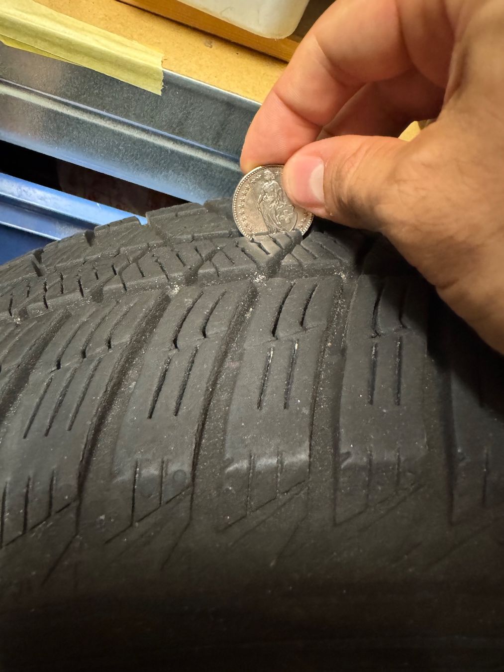 Automobili: 2x Winterpneus 195/65 R15 (Jahr 2023) – Nuovo (secondo la descrizione) da Kaiseraugst venduto da mik_cs5j 5