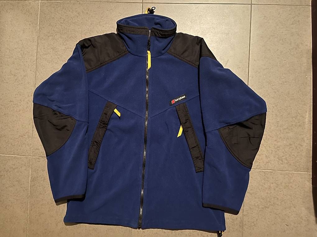 Giacche: Vintage Berghaus Gore Windstopper – Usato da Zürich venduto da SUPERNERD