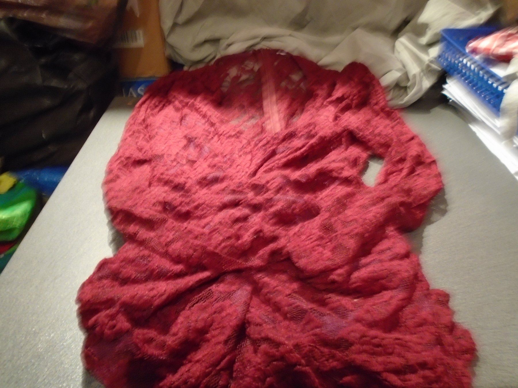 Kleider: Kleid ca. Grösse M, rot/Spitzen – Gebraucht aus Zürich von abraxas1291