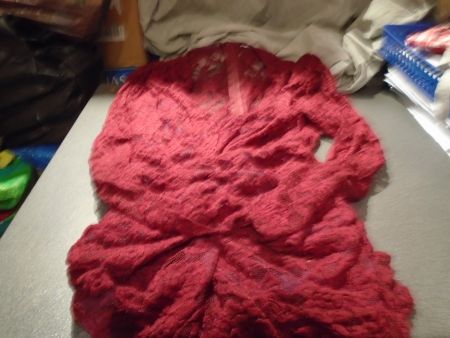 Kleid ca. Grösse M, rot/Spitzen