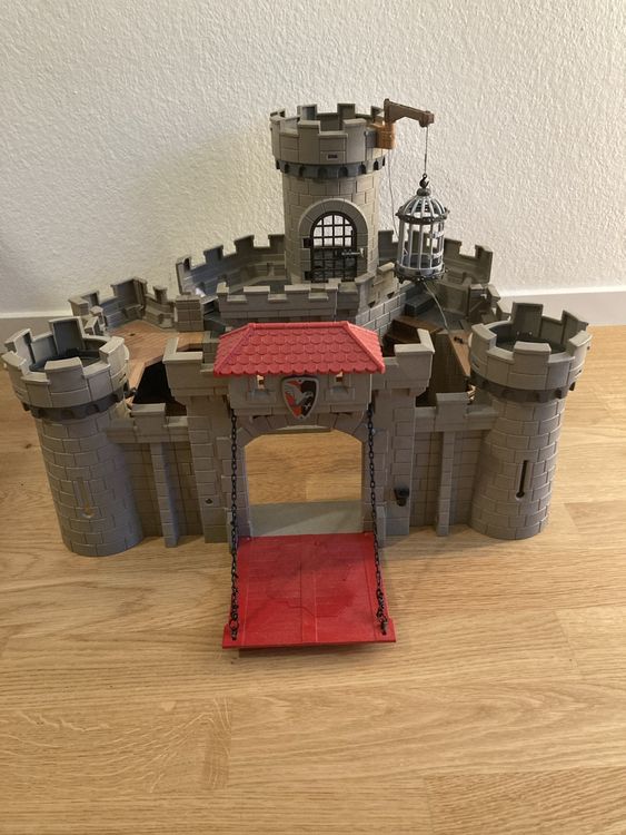 PLAYMOBIL 6001 Falkenritterburg – Mit Zugbrücke, Geheimtreppe & Gefängniskäfig – Für Ritter-Abenteuer