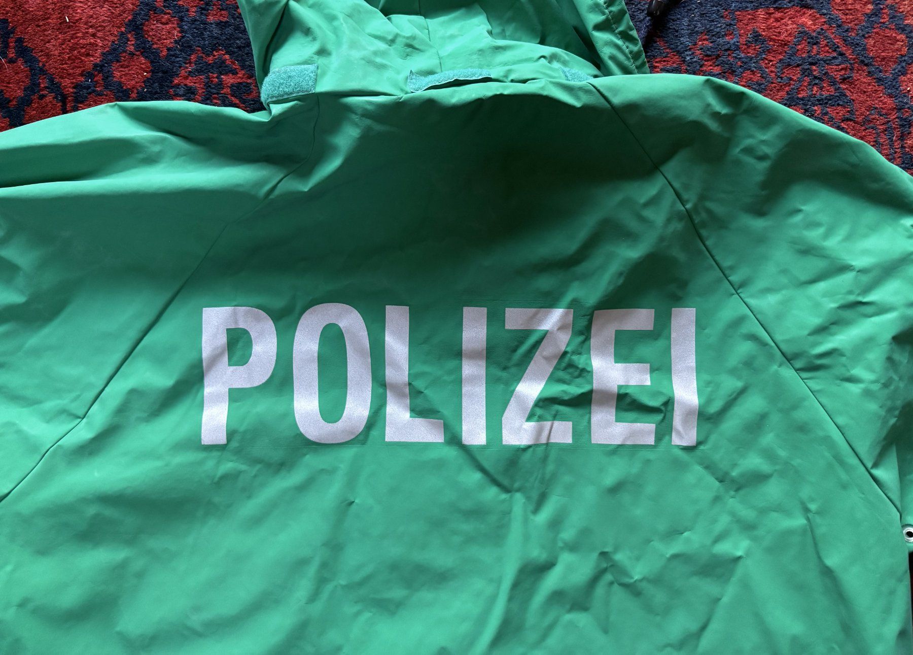 Uniformi: Windjacke Deutsche Polizei – Usato da Volketswil venduto da zwitsch33 1