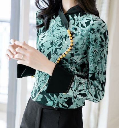 brand new velvet Chinese new classic top size S