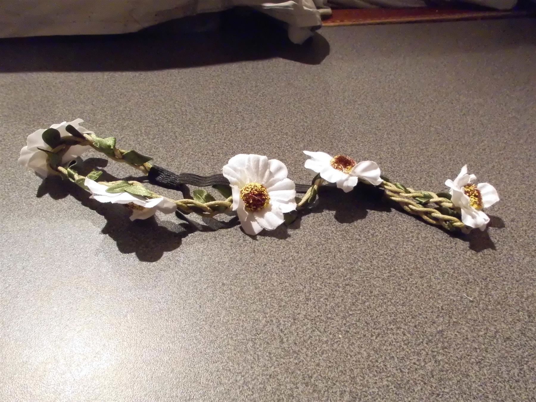 Haarschmuck: Haar Blüten-Band, weiss – Gebraucht aus Zürich von abraxas1291