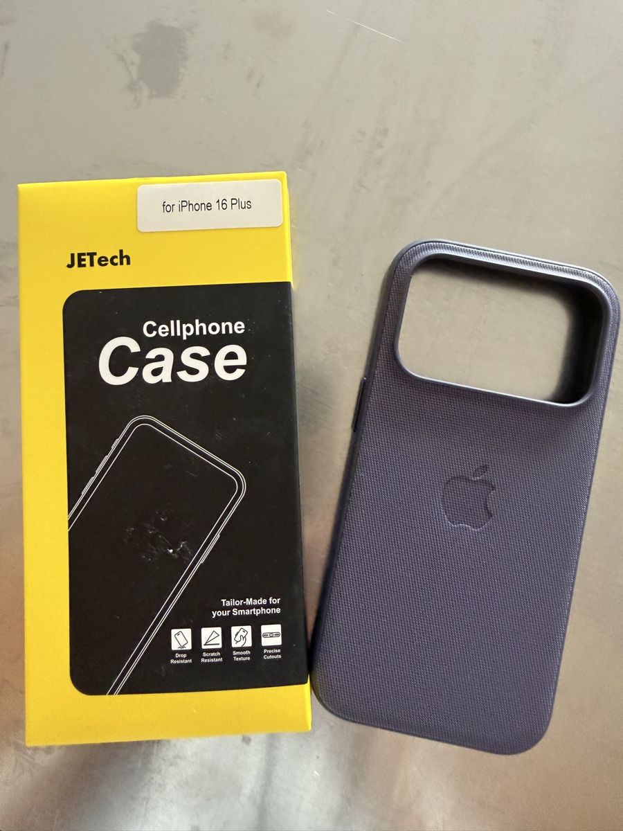 Apple Cover & Protezioni schermo: 2 Apple iPhone 17 Pro Magsafe + 16 Plus covers – Nuovo e nell'imballaggio originale da Steinhausen venduto da Stylelene14