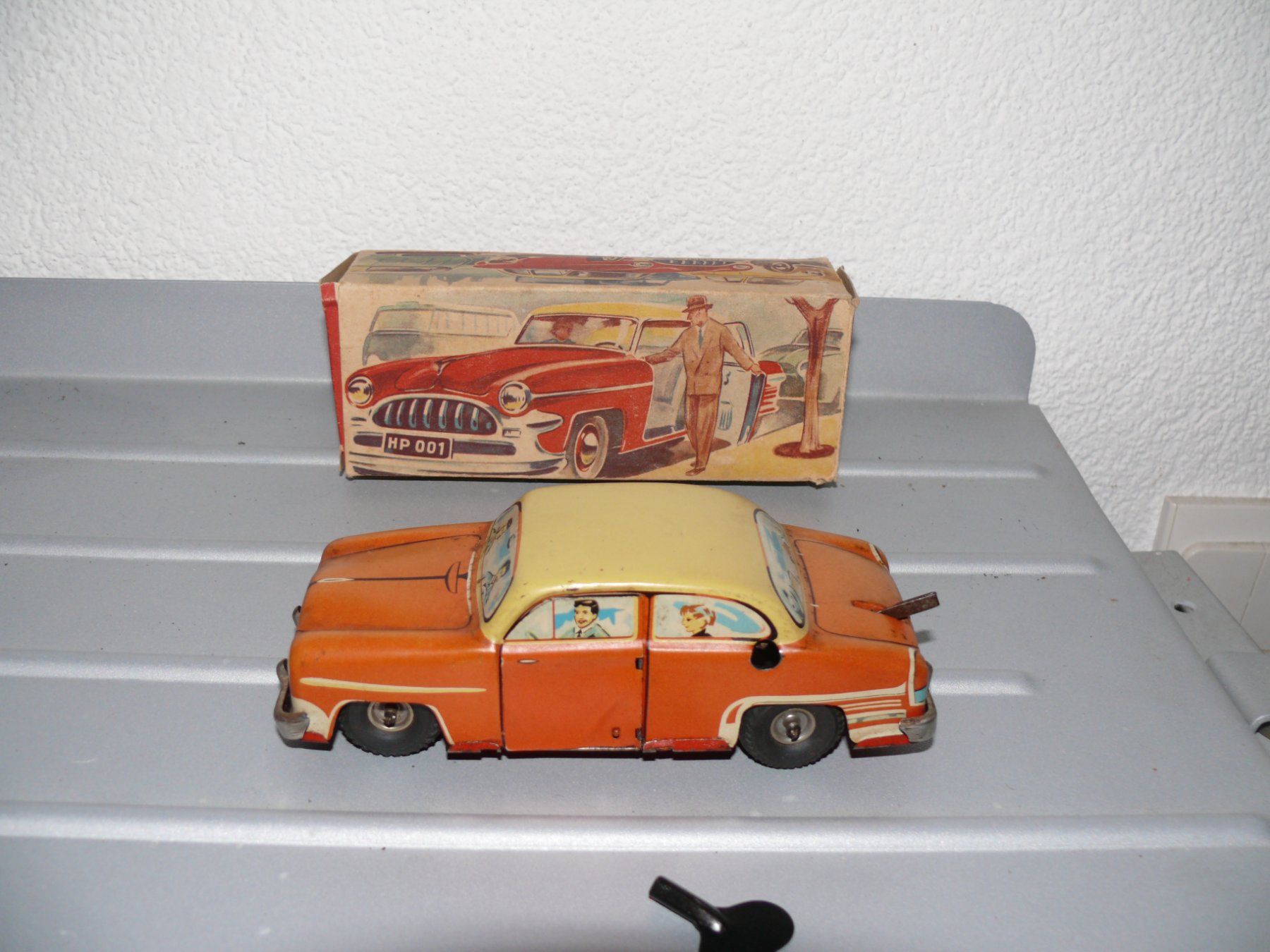 Giocattoli: HPZ HP-001 Aussteigerauto – Usato da Wolfertswil venduto da mic_vy7d