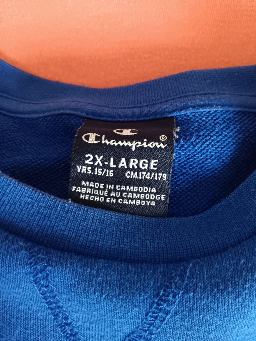 Champion Pullover & Sweatshirts: Pull Champion – Gebraucht aus Neuchâtel von den_7x9p 2