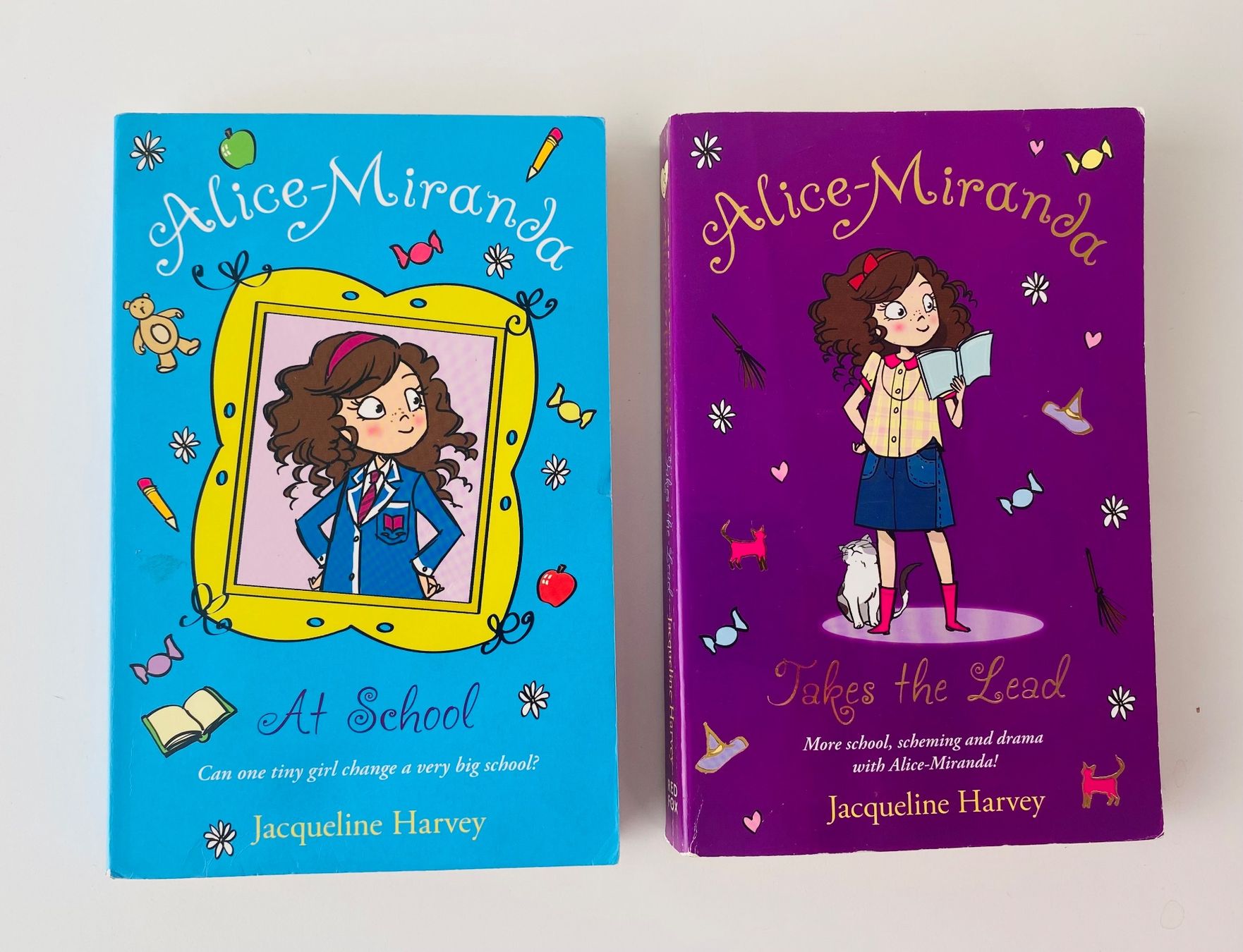 Libri: Alice-Miranda 2er Set Bücher gebraucht – Usato da Mellingen venduto da Lapequenita