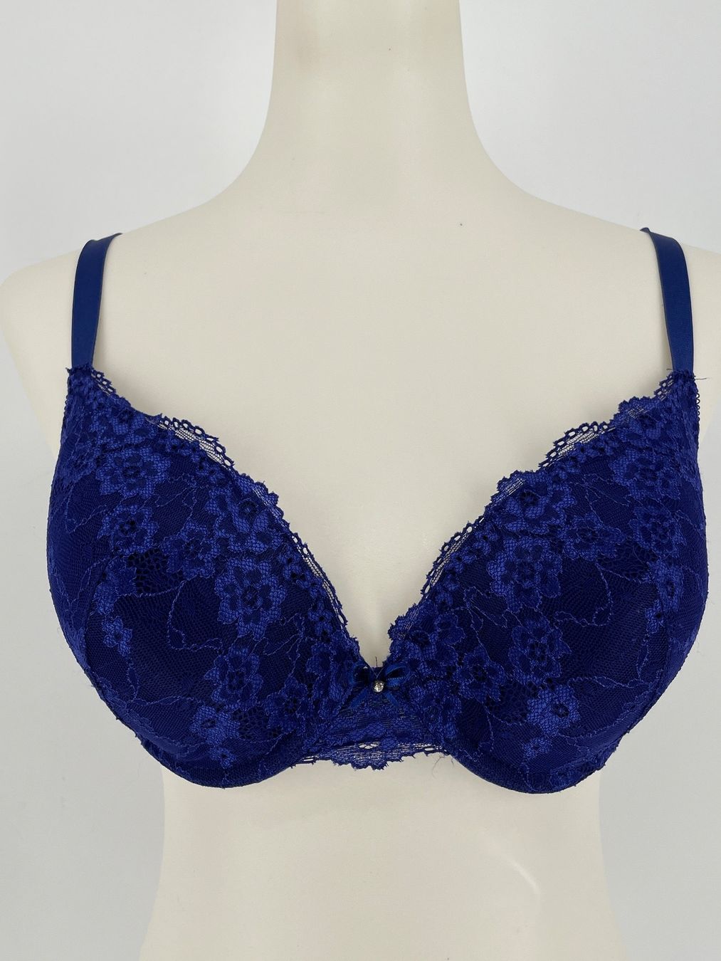 Altra biancheria intima: Push-up BH Gr. 75B oder 75C – Usato da Auenstein venduto da moin.