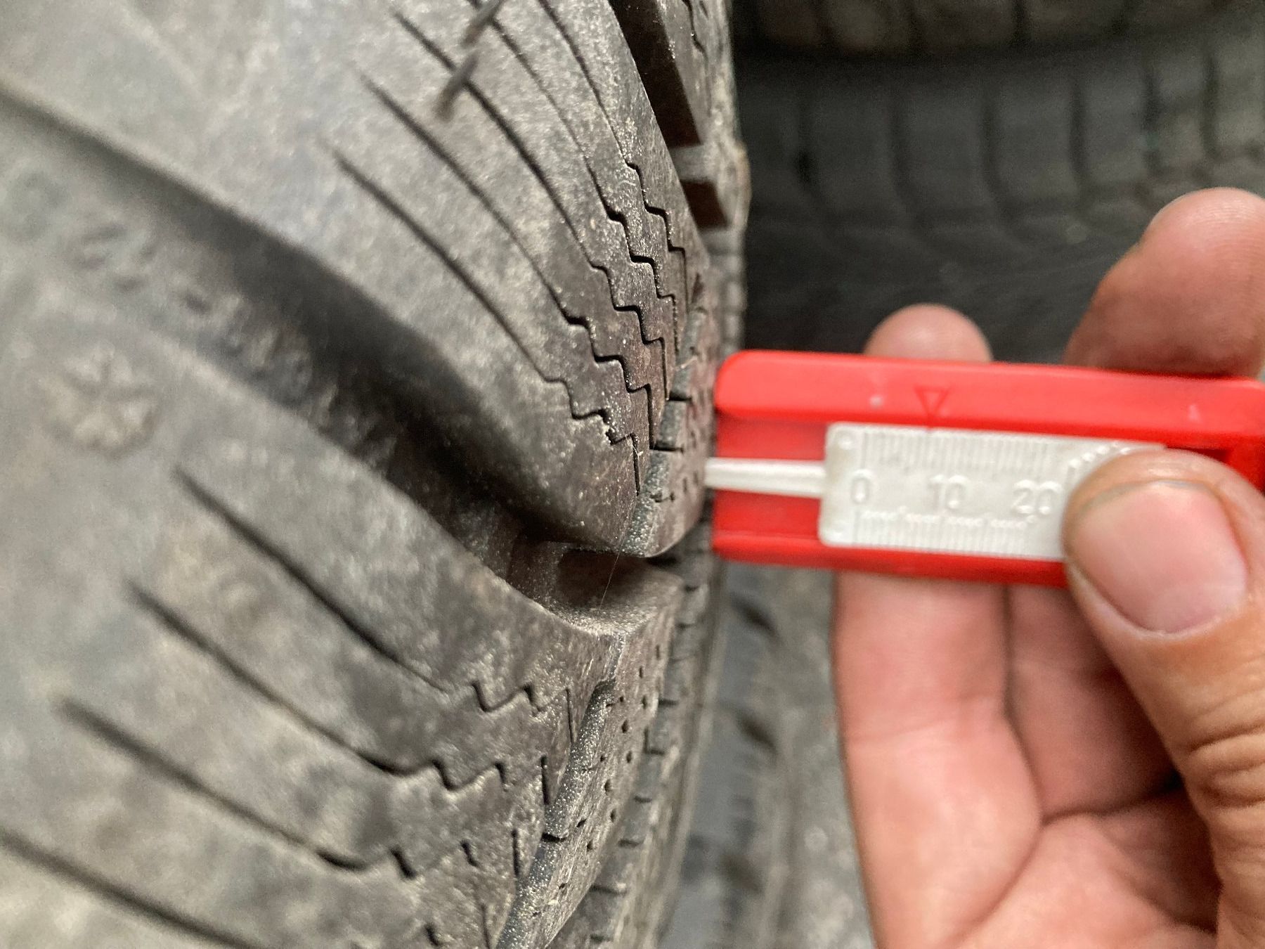 BMW Pneumatici & Ruote complete: BMW X1 Winterräder  E84 225/50R17 – Usato da Cham venduto da WB2223 7