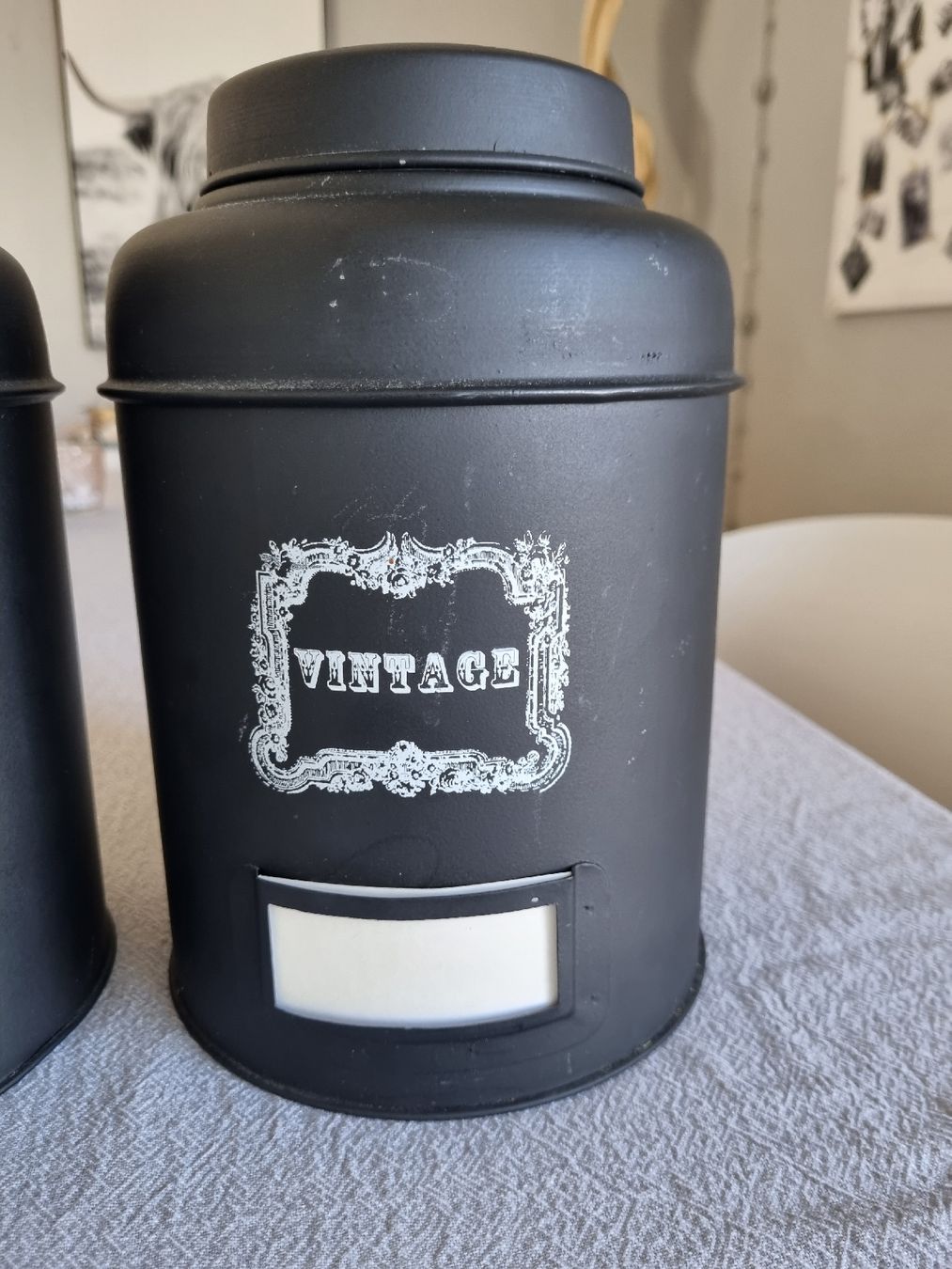 Tutte le decorazioni: 2 Vintage Blechdosen schwarz – Nuovo (secondo la descrizione) da Pfäffikon ZH venduto da Nick72 1