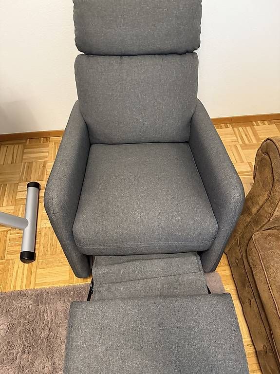 Poltrone: Komfortabler Relaxsessel Grau | Verstellbar – Usato da Glattbrugg venduto da mir_vx2c 3
