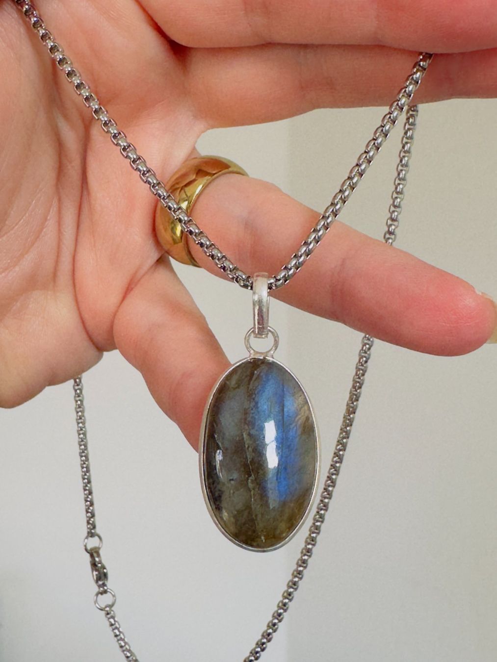 Catenine: Fashionable labradorite necklace – Nuovo e nell'imballaggio originale da Genève venduto da AGBERG 6