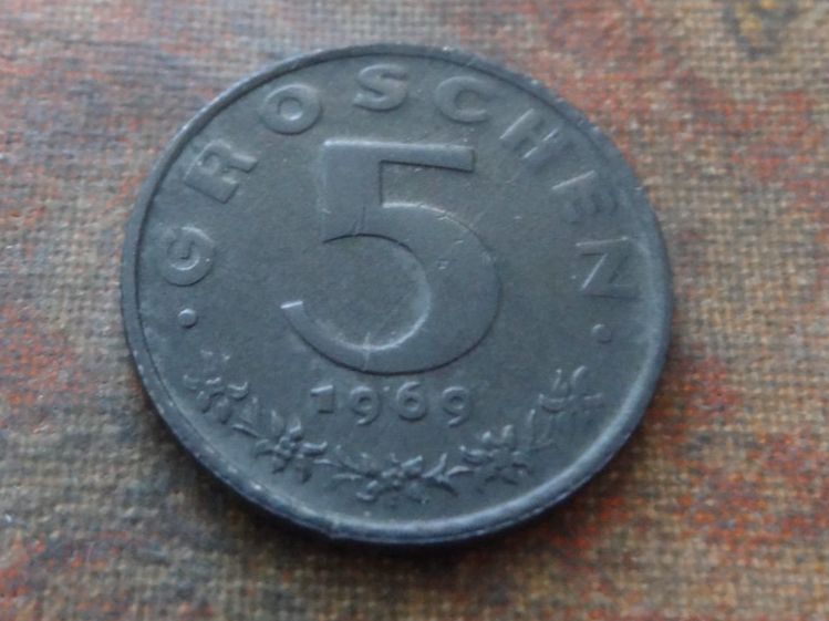 Tutti le monete: AUTRICHE  5  Groschen  1969 – Usato da Romanel-sur-Lausanne venduto da Swift13