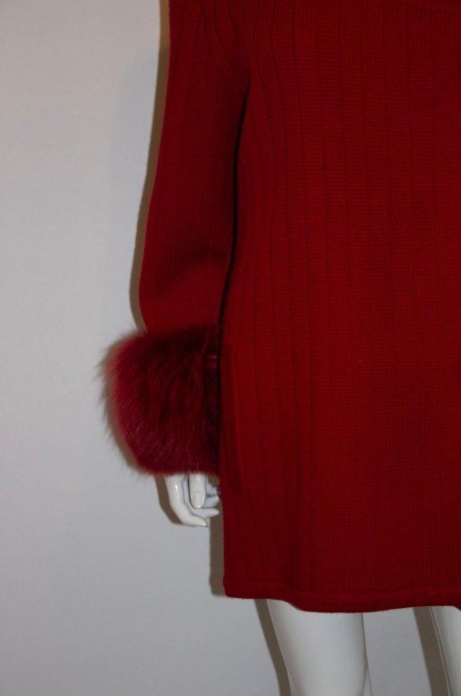 Fox Giacche: Vintage Harrods Red Wool Knit Jacket with Fox Cuffs – Usato da Obergösgen venduto da crystalfox 6