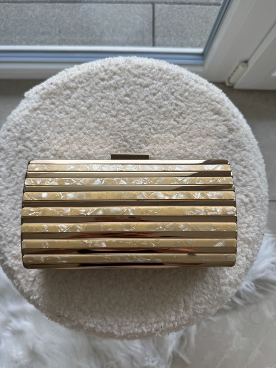 Taschen für Damen: Tasche Gold – Neu (gemäss Beschreibung) aus Bellmund von HAV2020