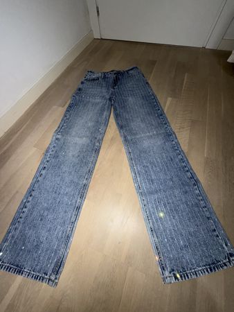 Jeans con strass 