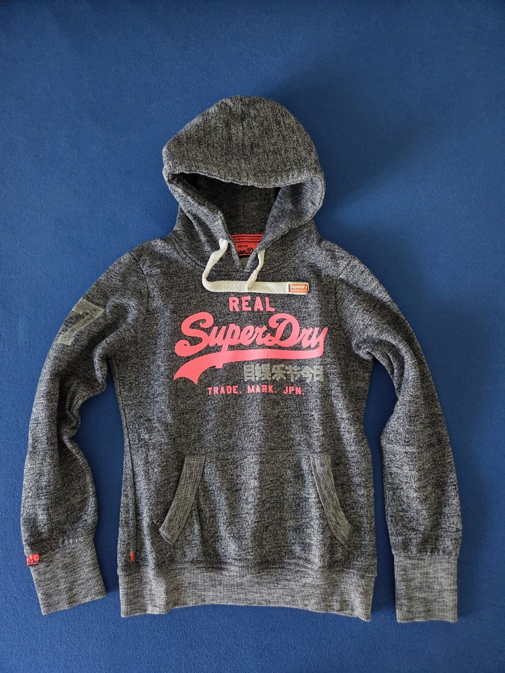 Chatières: SuperDry Pullover (Hoodie) – D'occasion à Rickenbach-Sulz par Bacardibabe