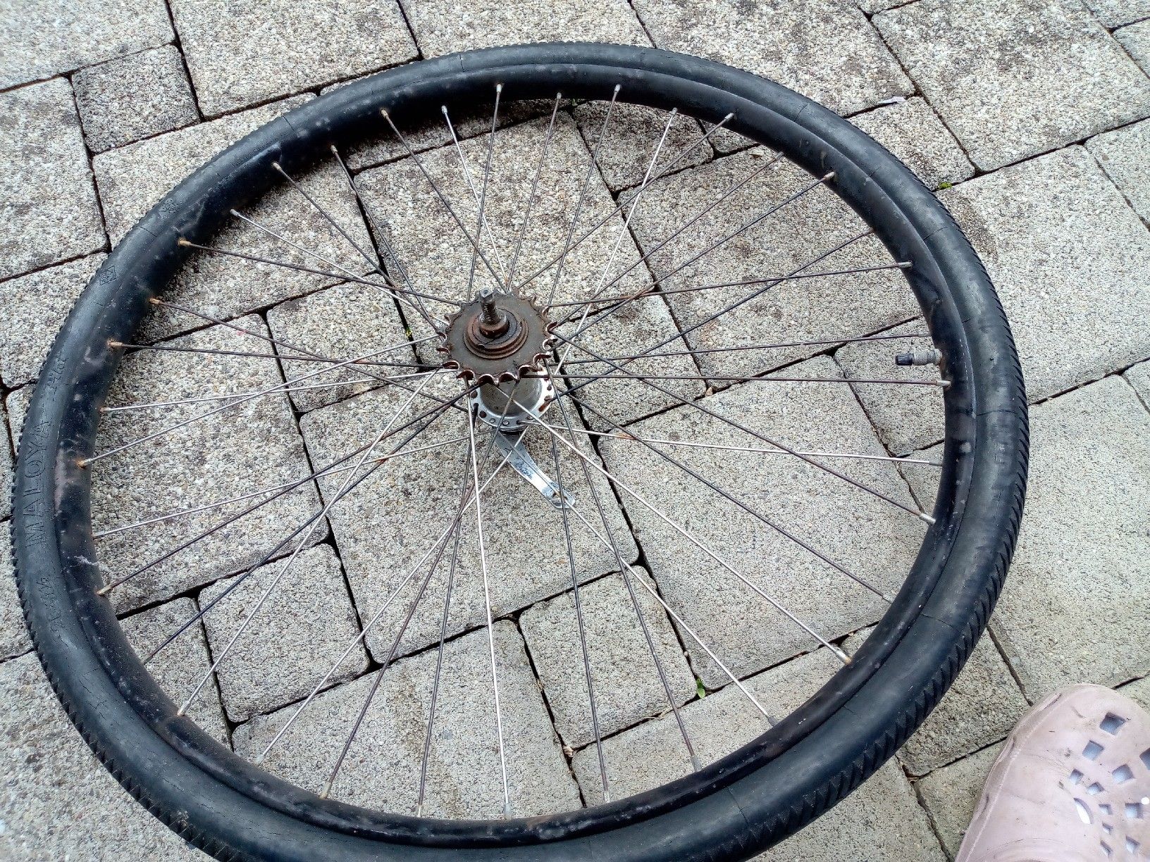 Schweizer Armee Velos: militärvelo Hinterrad mit Pneu Wulst – Gebraucht aus Ormalingen von Farnsburg 1