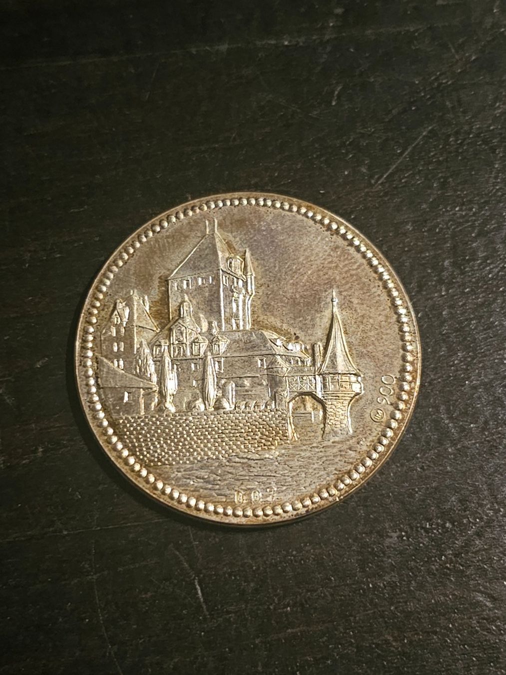 Medaillen: 850 Jahre Oberhofen 1983 – Gebraucht aus la neuveville von houeka