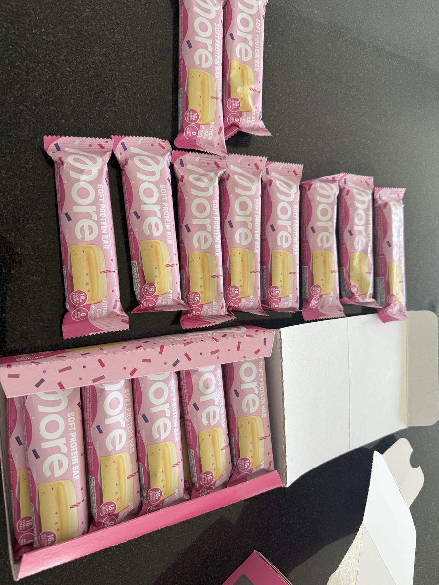 More Nutrition Lebensmittel & Spezialitäten: 🎉 More Soft Protein Bar – Birthday Cake – Neu (gemäss Beschreibung) aus St. Gallen von gio_g75v 2