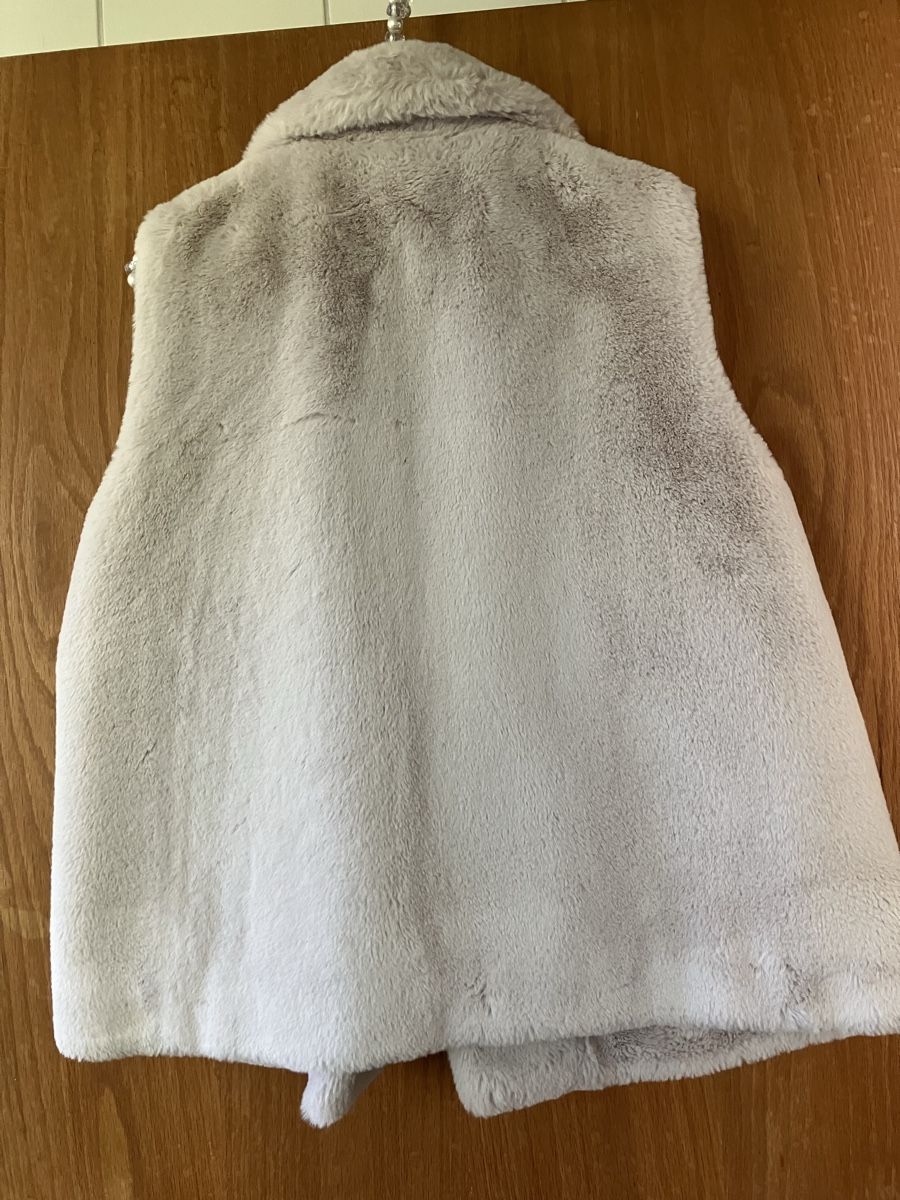 Gilets: Fellweste von Ellen Tracy – D'occasion à Bassersdorf par groovygremlin 1