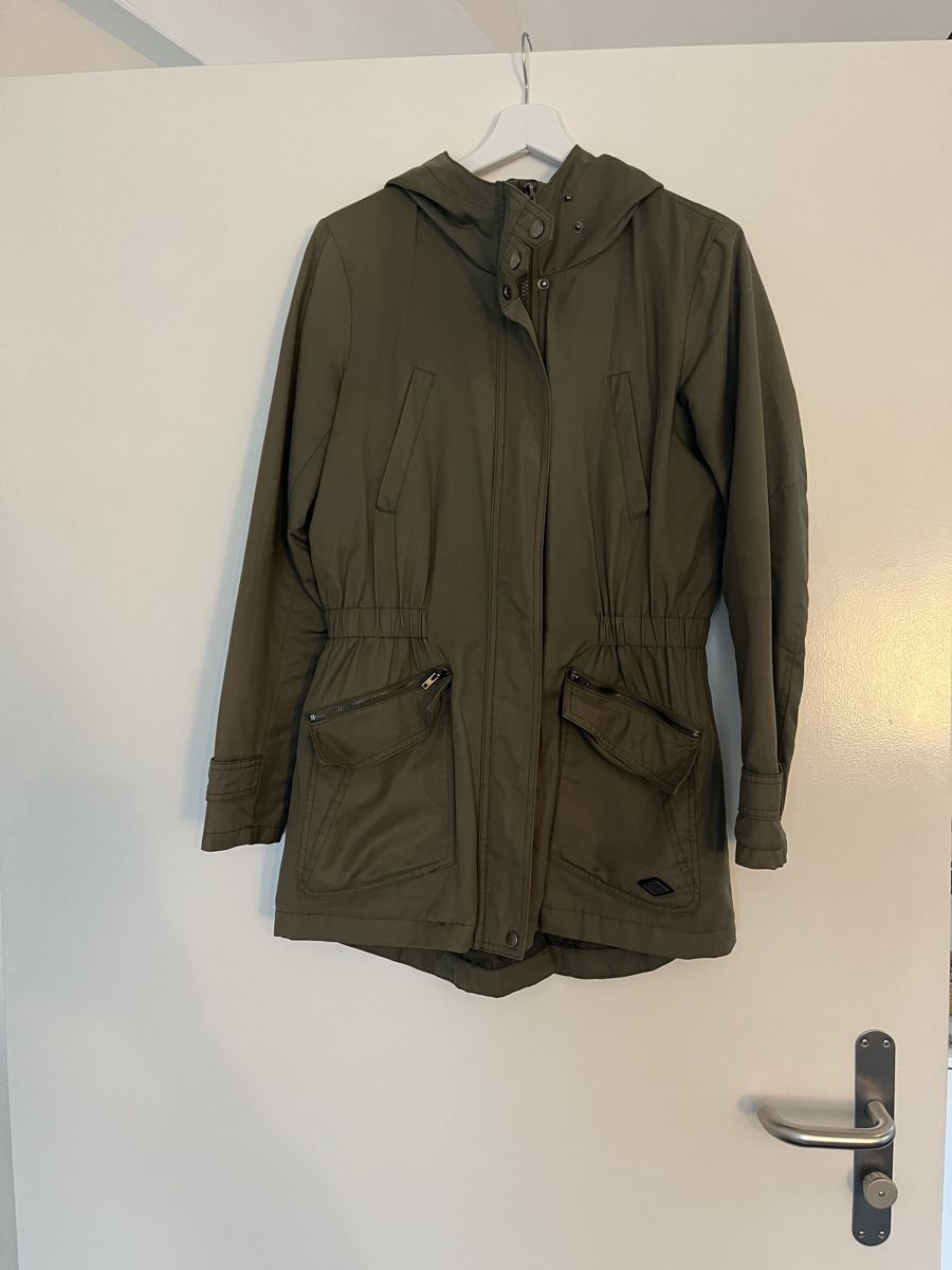 Only Jacken: Leichte Frühlingsjacke – Gebraucht aus Aarau von deborahlaura 1