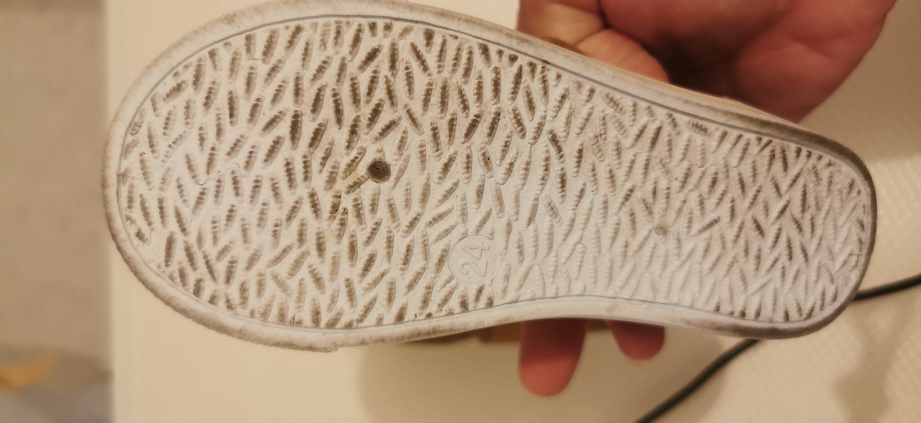 Chaussures garçon: Schuhe Gr 24 – D'occasion à Winterthur par Katyakaterina 3
